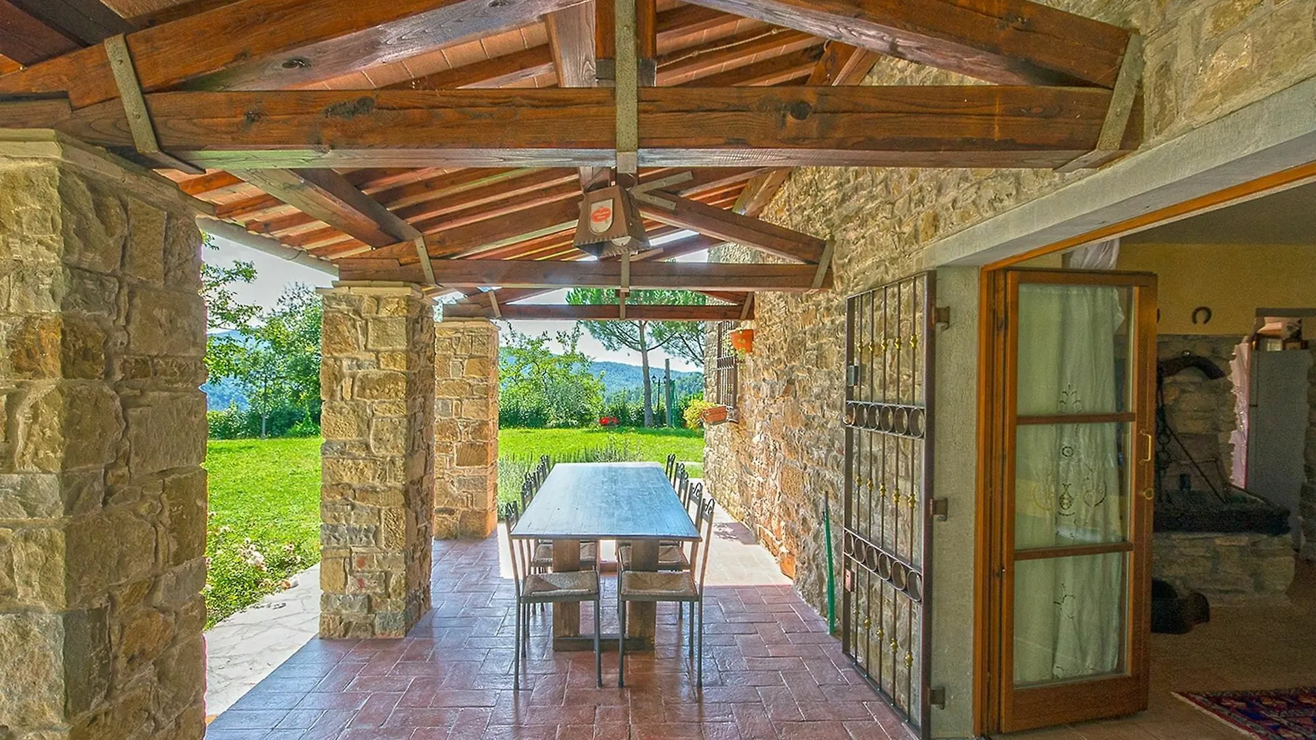 Villa With 5 Bedrooms In Arezzo, With Private Pool, Furnished Terrace 0*, Arezzo