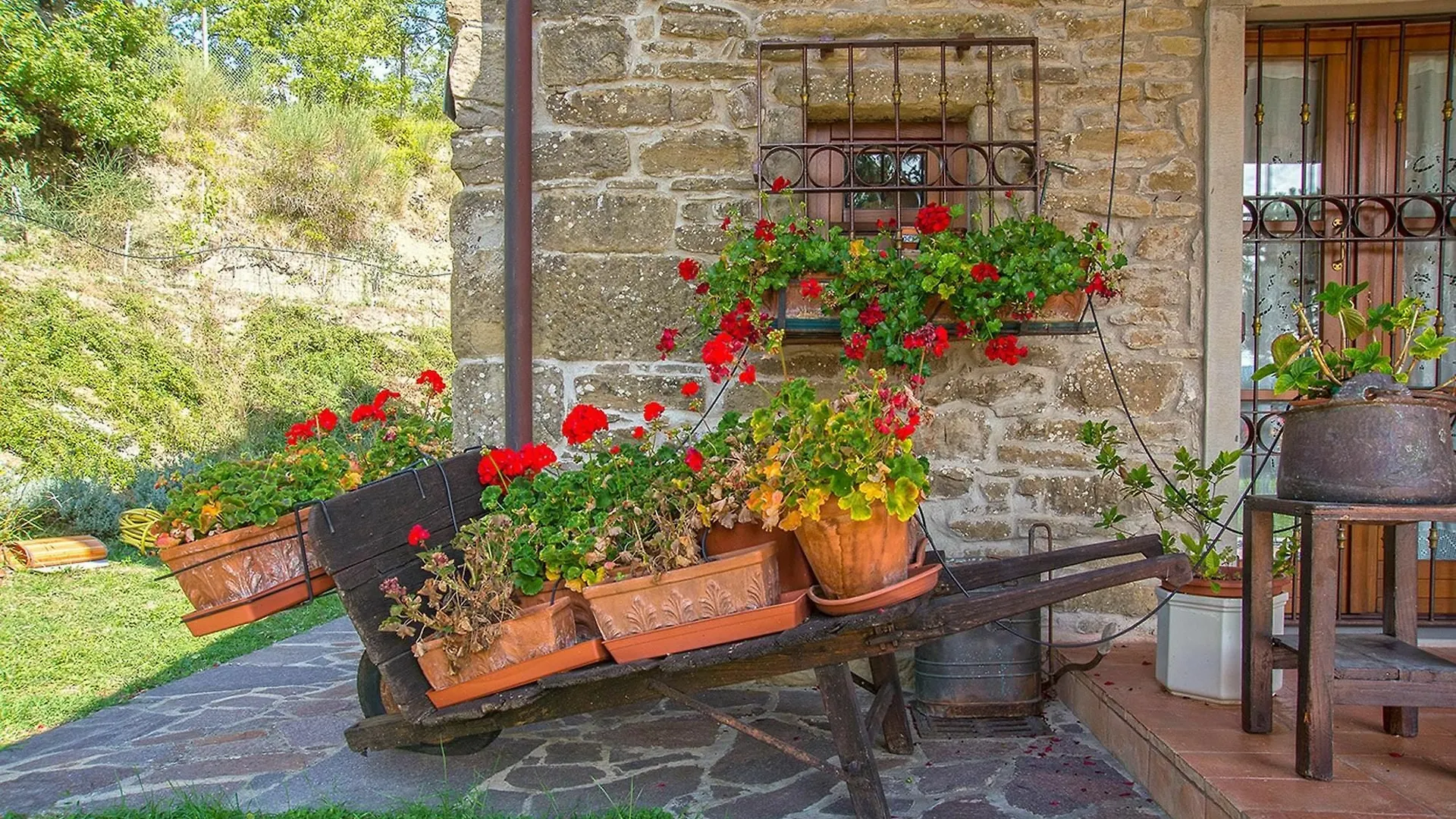 Villa With 5 Bedrooms In Arezzo, With Private Pool, Furnished Terrace