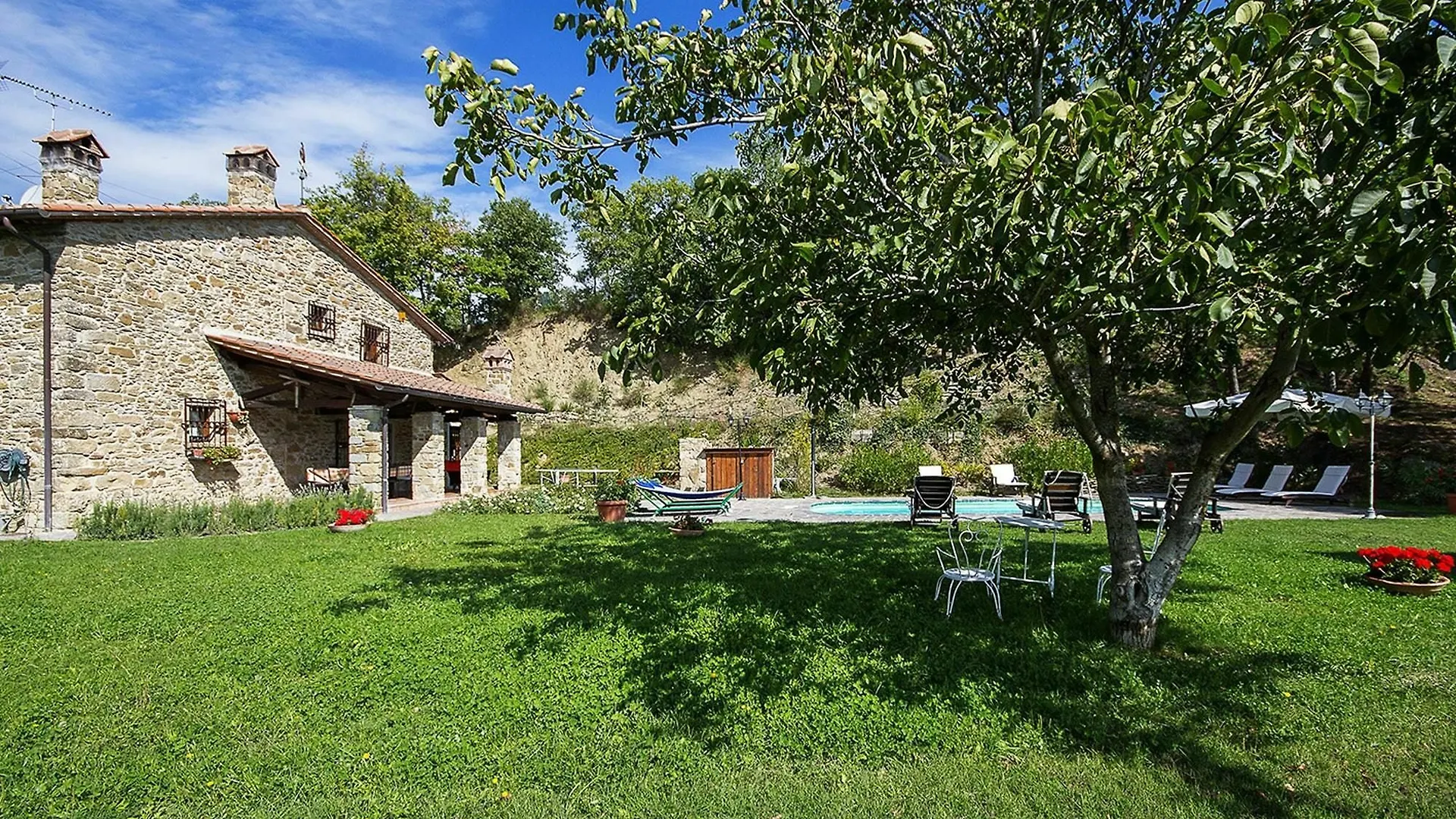 Villa With 5 Bedrooms In Arezzo, With Private Pool, Furnished Terrace